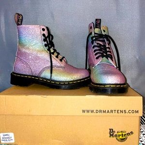 Only worn 1 time! GREAT CONDITION. I need one size bigger so I never wear these.